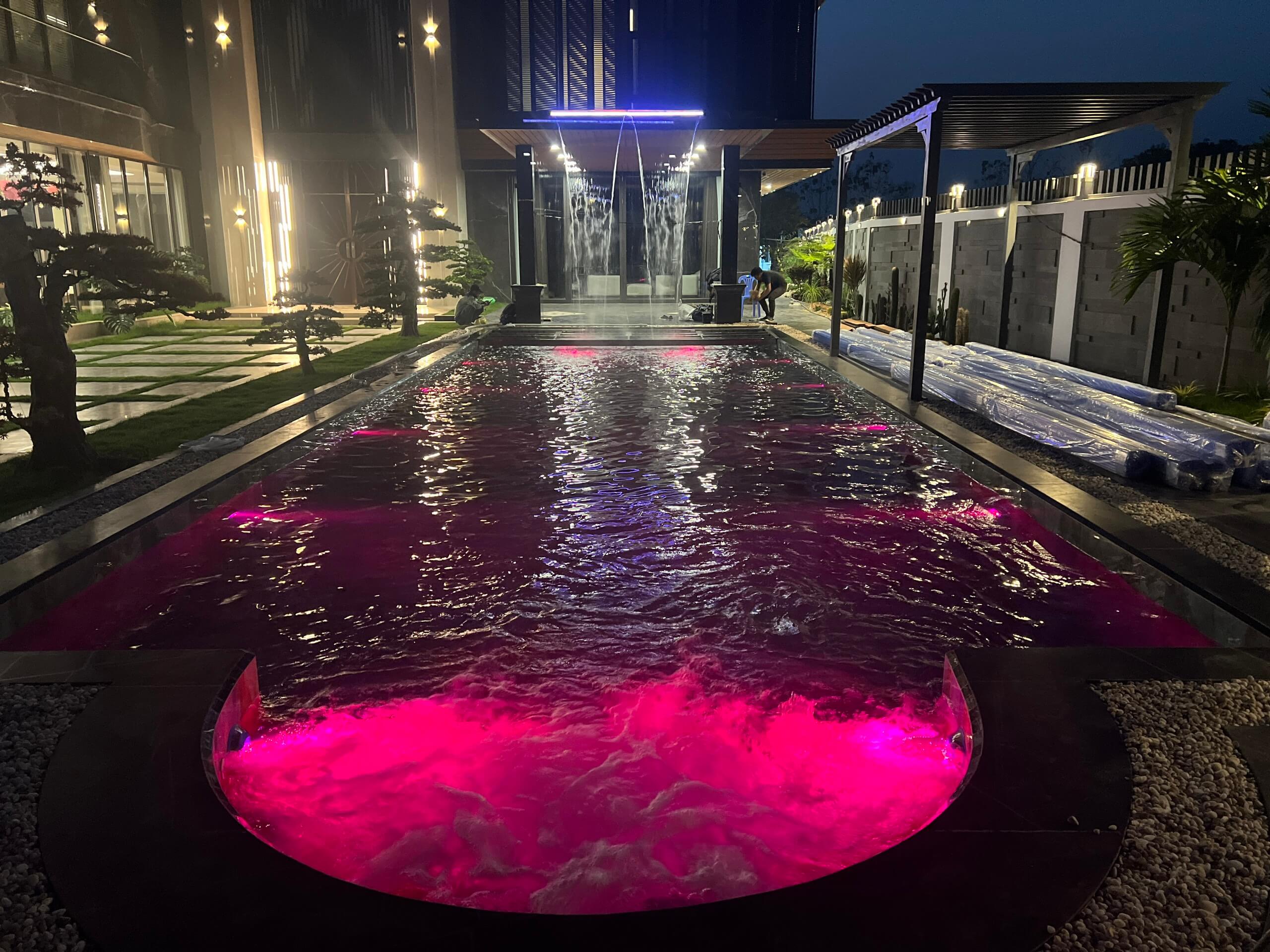 Hồ Bơi Gia Đình - Bình Phước